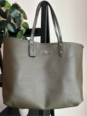 Coach Olive Leather Tote with Silver Hardware